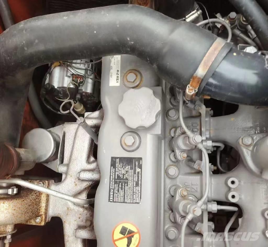 Hitachi 135US Excavadoras sobre orugas