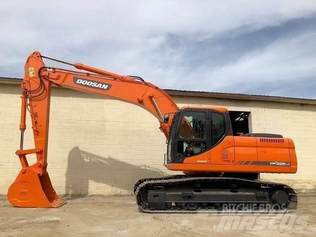 Doosan dx225 Excavadoras sobre orugas