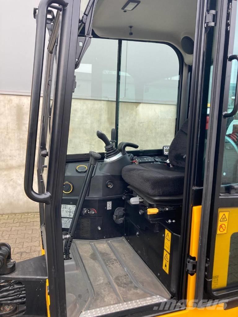 JCB 19 C-1 Miniexcavadoras