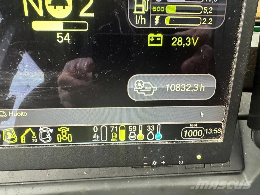 Komatsu 845 Transportadoras