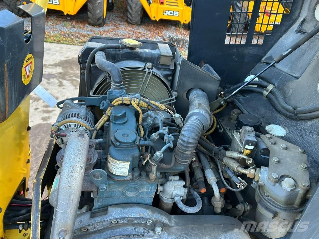 Bomag BW 80 ADH-2 Rodillos de doble tambor