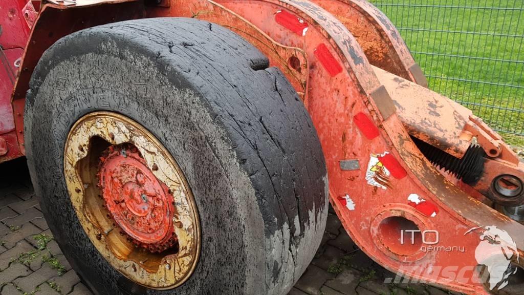 Sandvik LH 208 L Cargadoras subterráneas