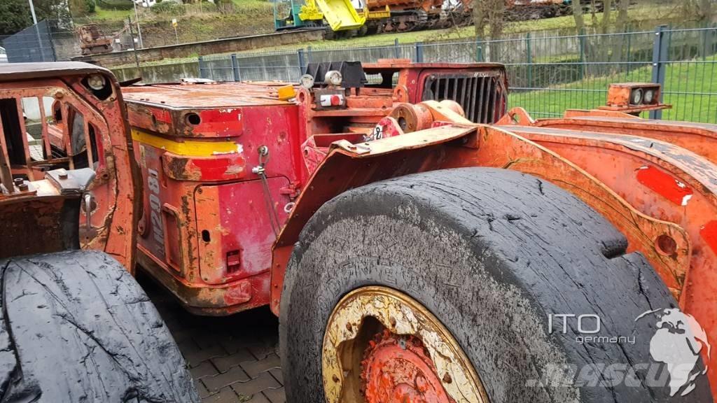 Sandvik LH 208 L Cargadoras subterráneas