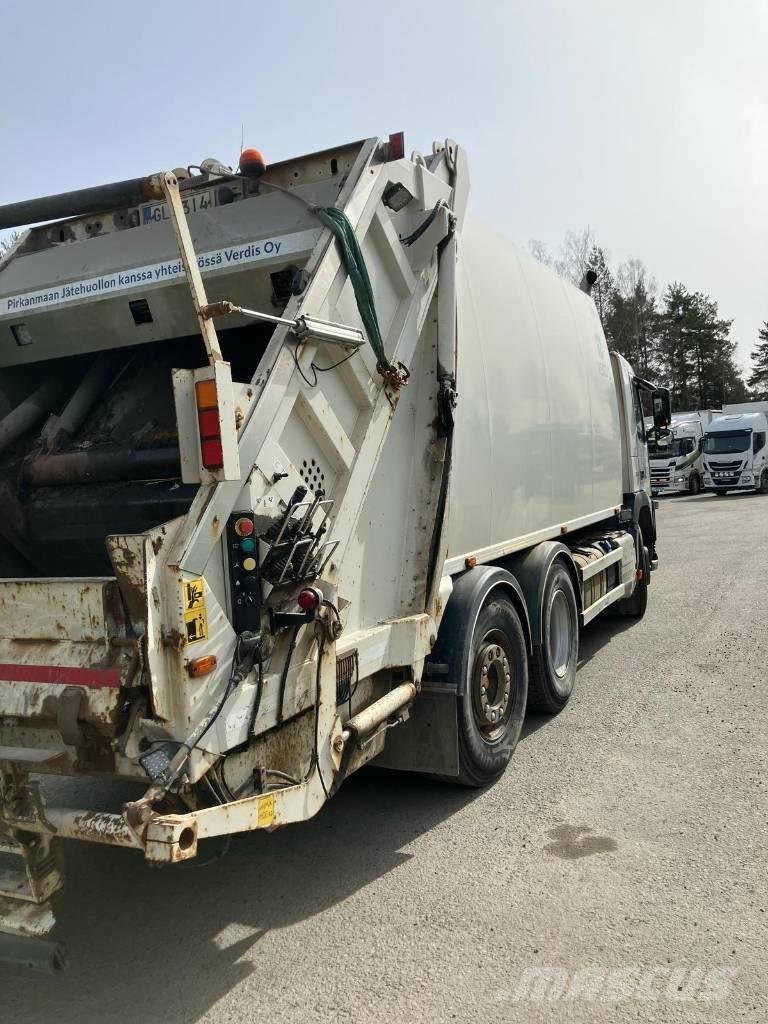 Volvo FM 330 Camiones de basura