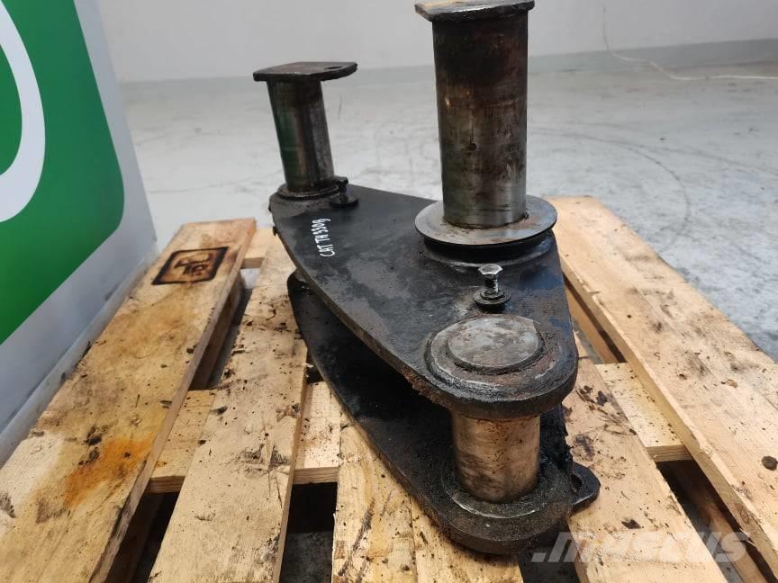 CAT TH 330 {Banan} Plataformas y cucharones