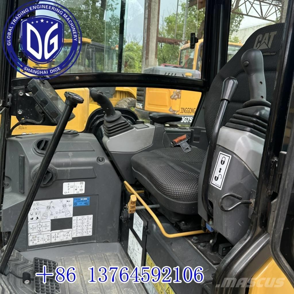 CAT 302 CR Miniexcavadoras