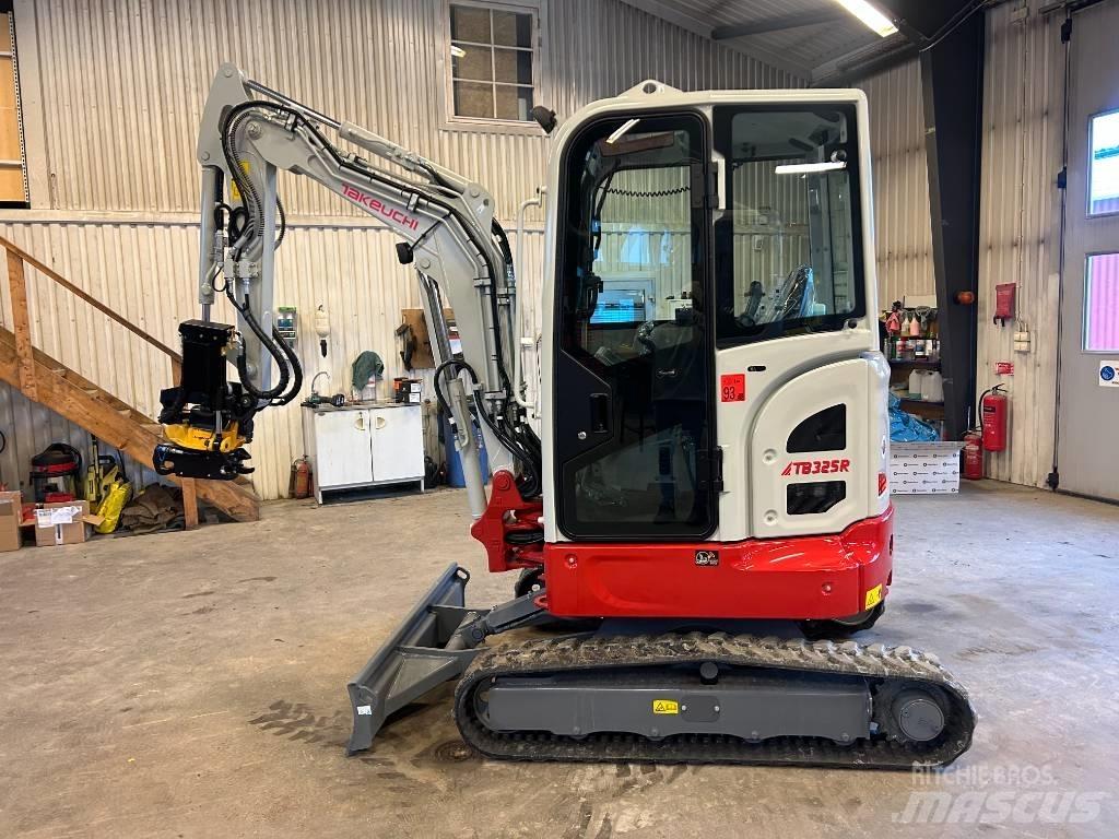 Takeuchi TB325 Miniexcavadoras