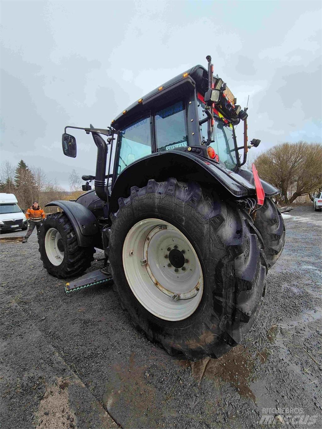 Valtra T191LS Tractores