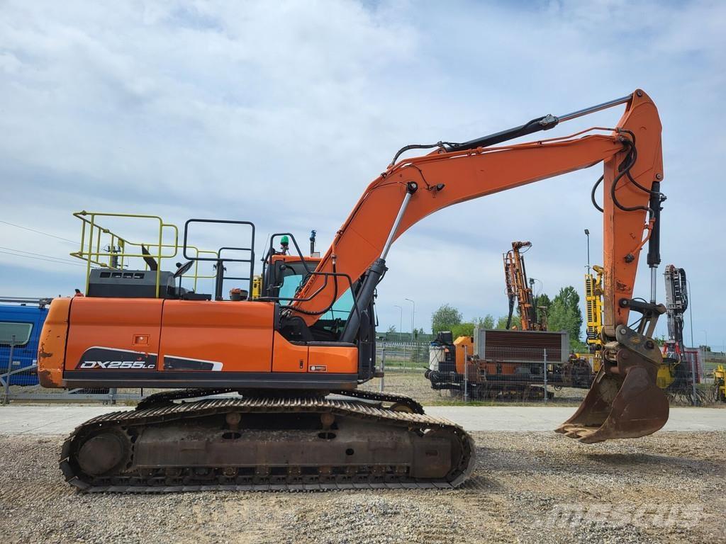 Doosan DX255LC-5 Excavadoras sobre orugas