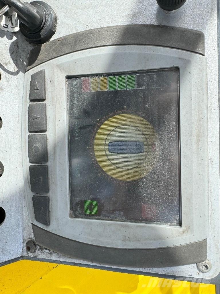 Combilift CBE3000 Montacargas de 4 vías