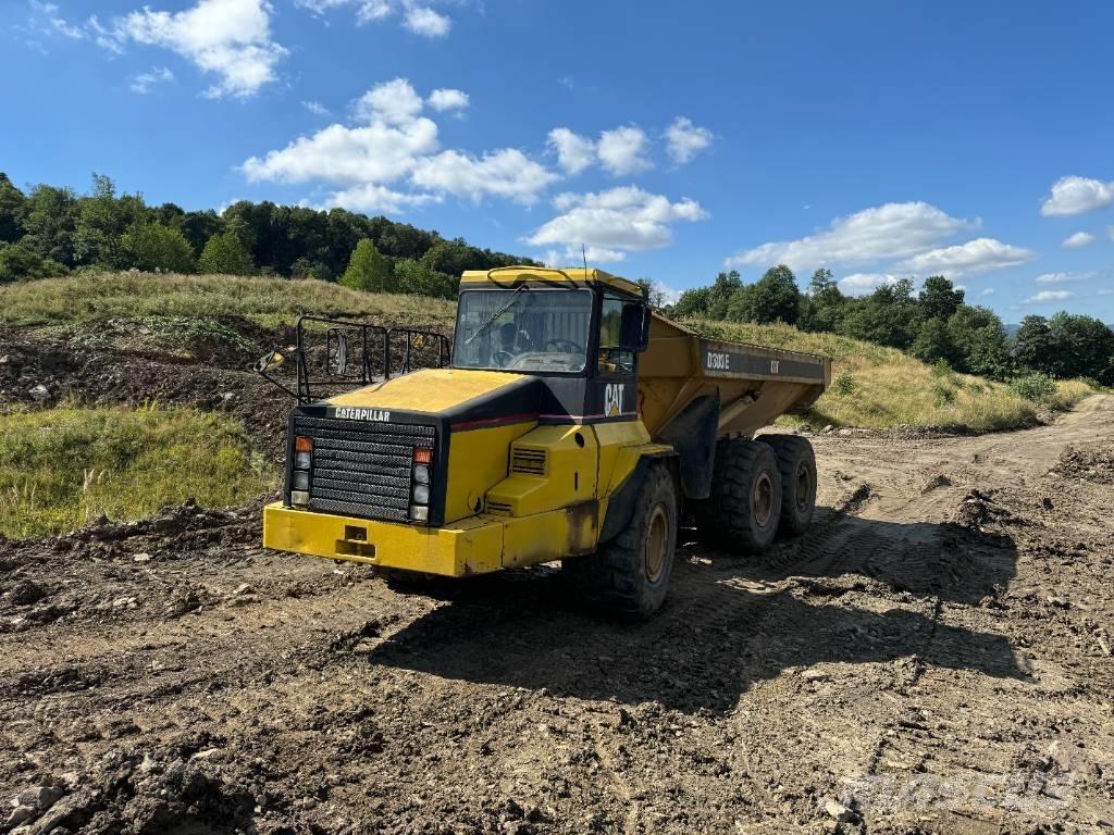 CAT D 300 E Camiones articulados