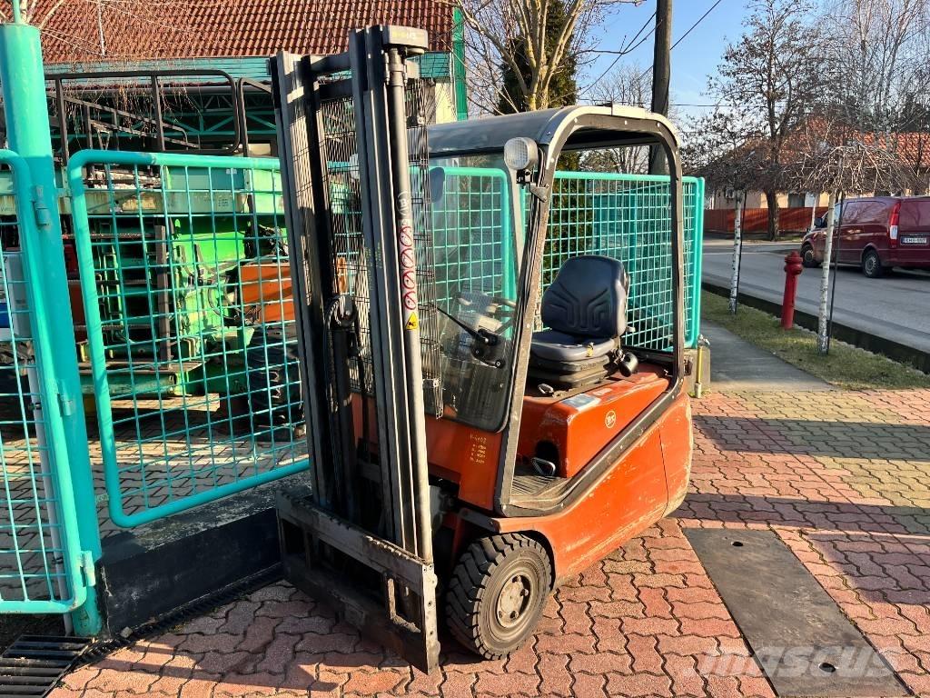 BT CBE 15 V-4102 Carretillas de horquilla eléctrica