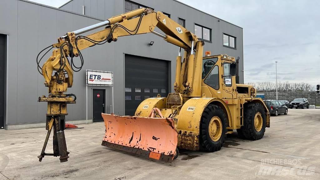 CAT 814 Buldozer sobre ruedas