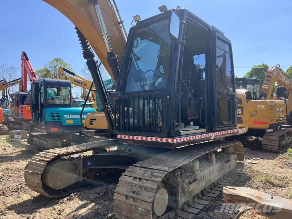 Sany SY 135 C Excavadoras sobre orugas