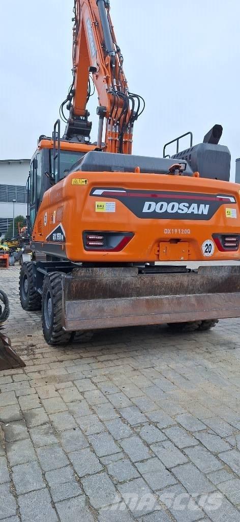 Doosan DX 190 W-7 Excavadoras de ruedas
