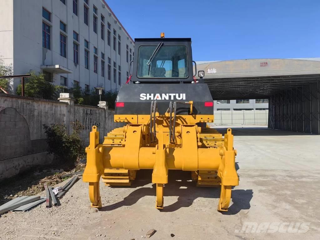 Shantui SD22 Buldozer sobre oruga