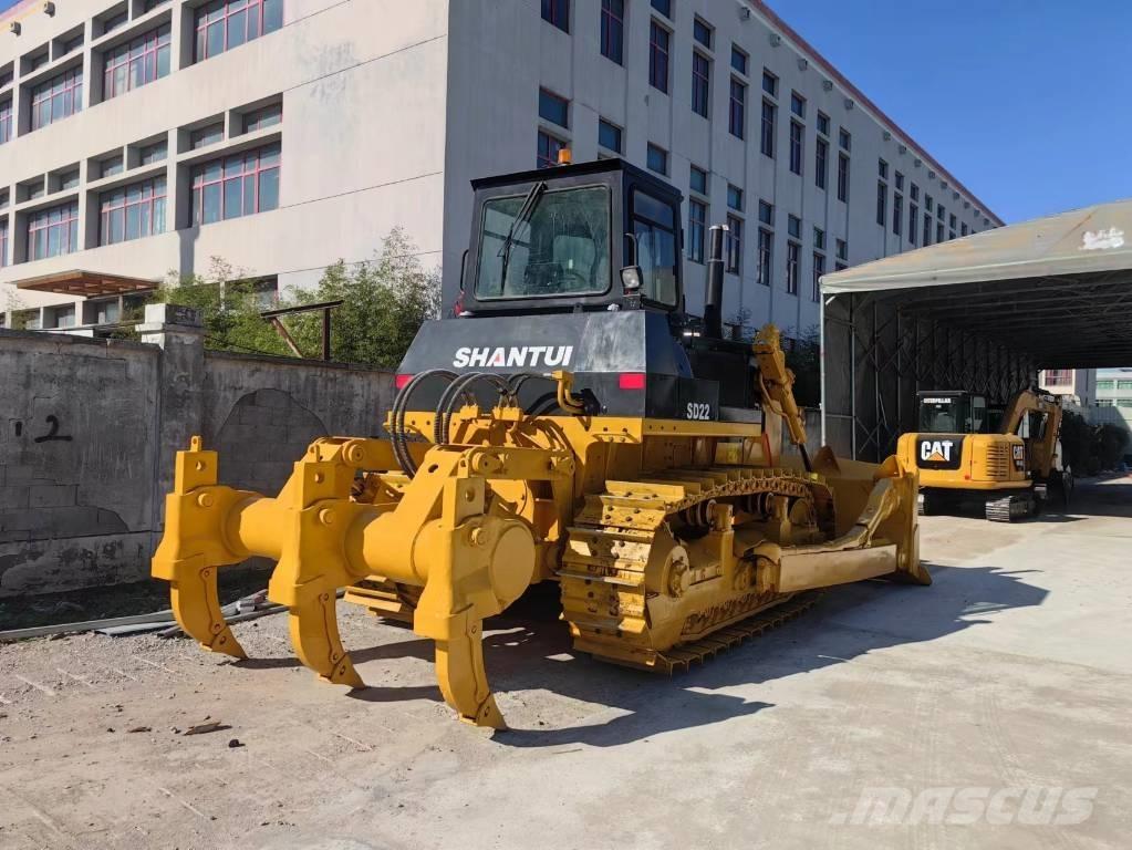 Shantui SD22 Buldozer sobre oruga