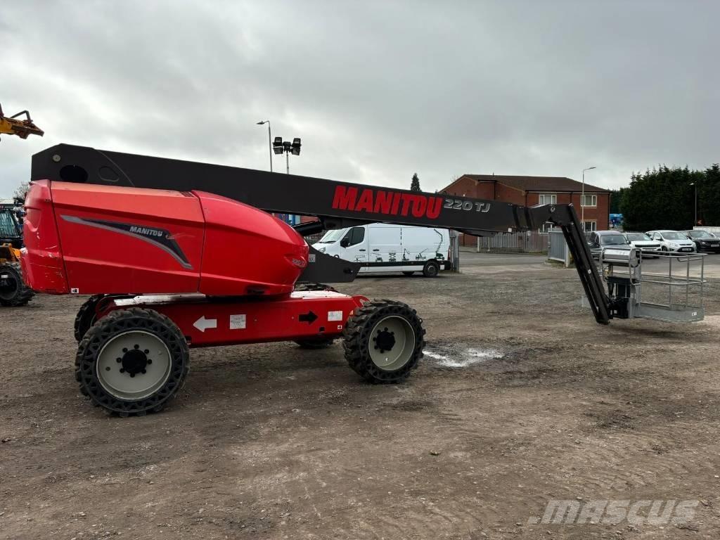 Manitou 220 TJ Plataformas con brazo de elevación telescópico