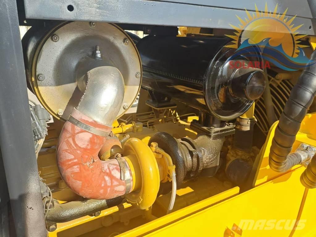 Shantui SD 13 Buldozer sobre oruga