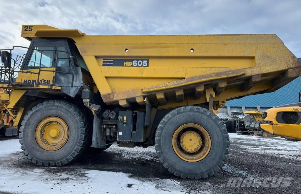 Komatsu 605-7 Camiones de volteo rigidos