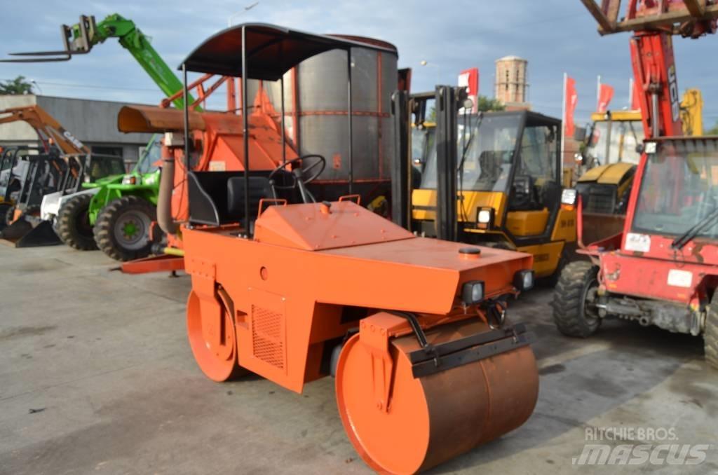 Bomag BW 90 Rodillos de doble tambor