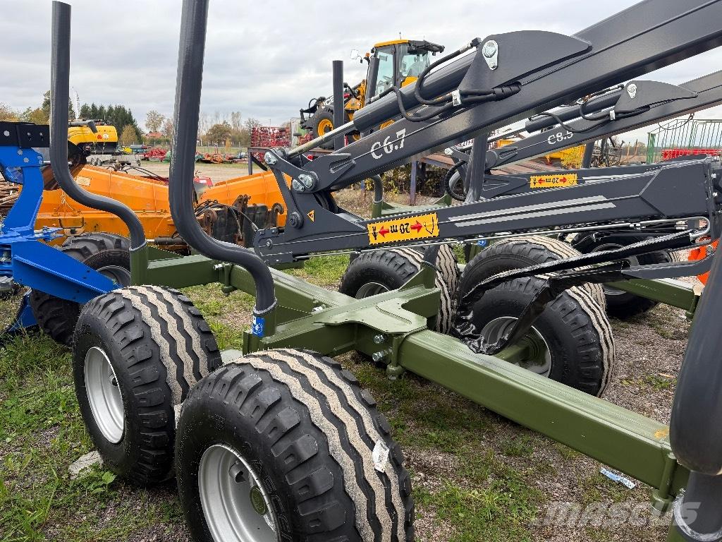 Farma T9 DS 6,7 kran Remolques forestales