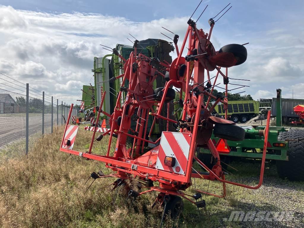 Kuhn GF 8702 Rastrilladoras y rastrilladoras giratorias