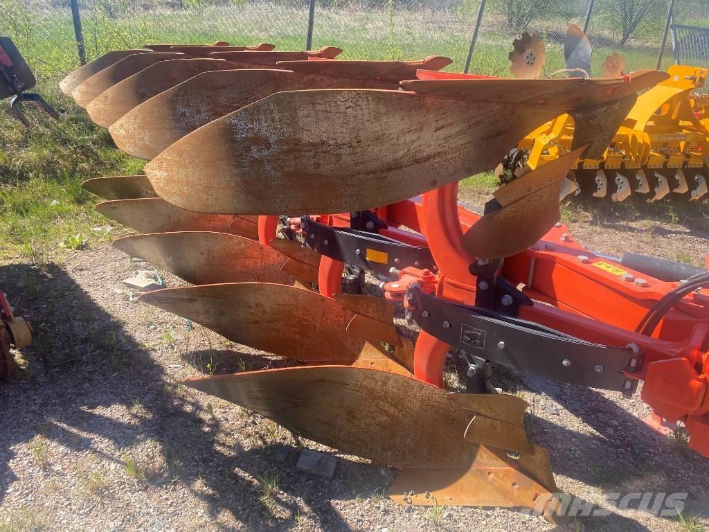 Kubota RM 300 SV Arados reversibles