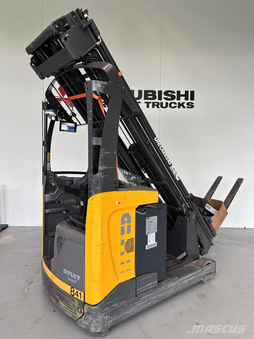 Atlet UMS200 Montacargas de alcance de gran altura