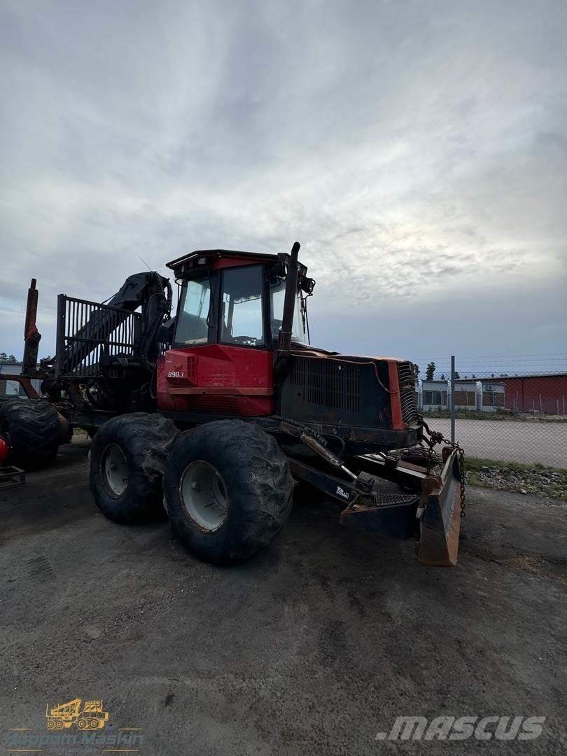 Valmet 890.3 Transportadoras