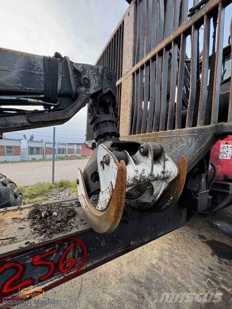 Valmet 890.3 Transportadoras