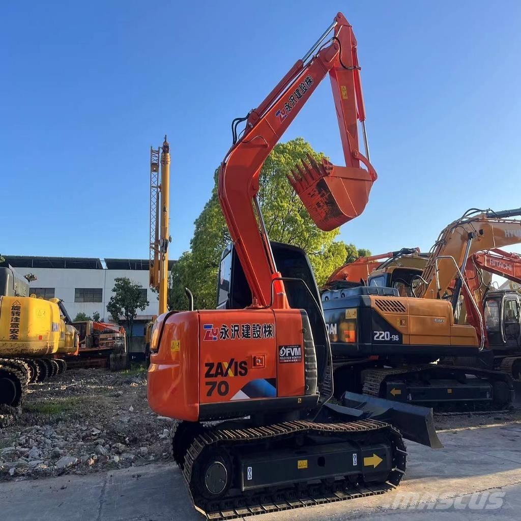 Hitachi ZX70 Excavadoras sobre orugas