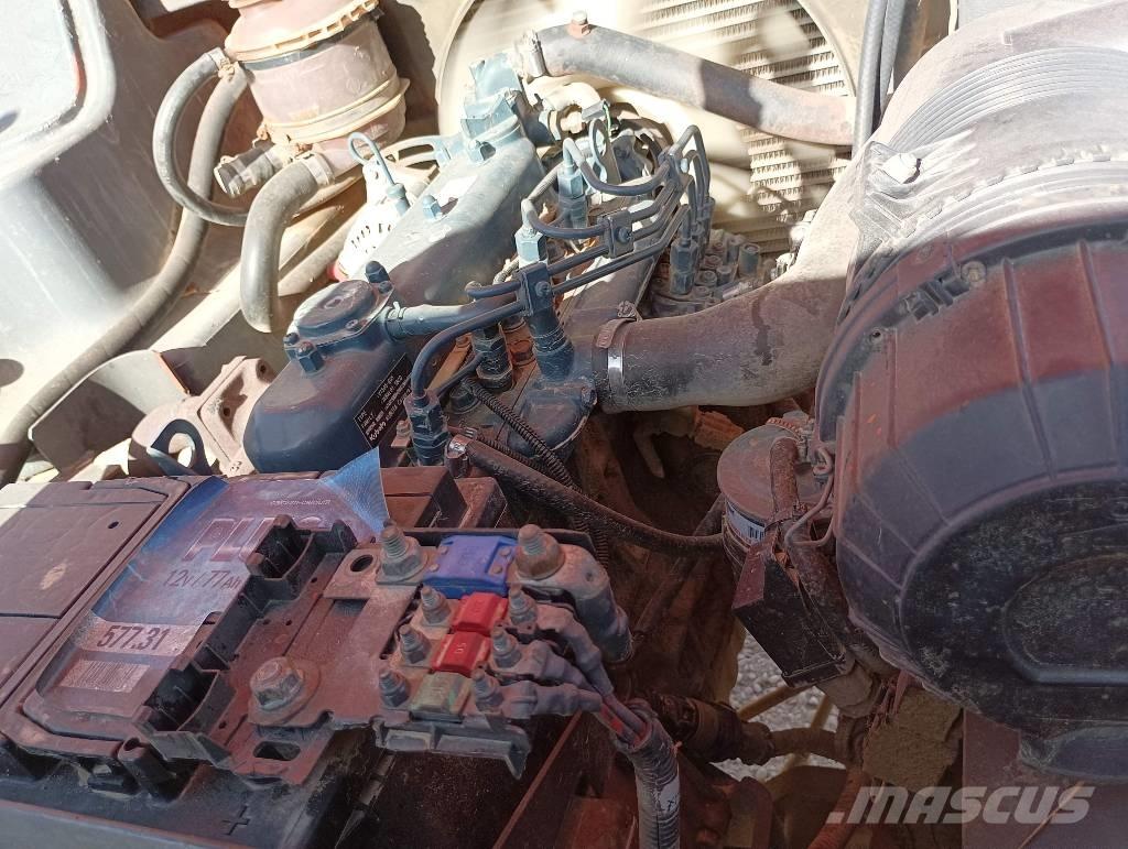 Ausa D 201 RH S Vehículos compactos de volteo