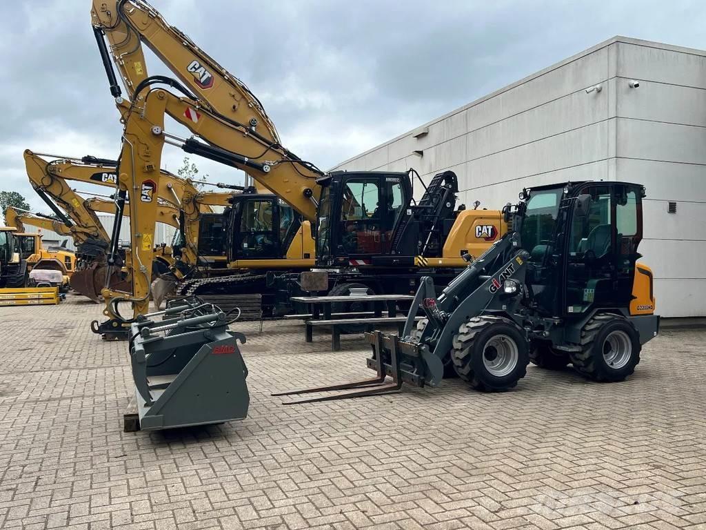 GiANT G2200HD Cargadoras sobre ruedas