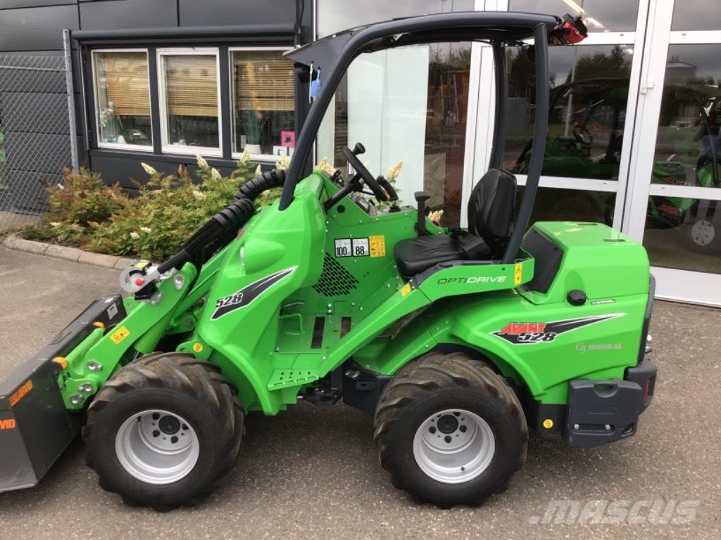 Avant 528 DEMO Cargadoras multifunción