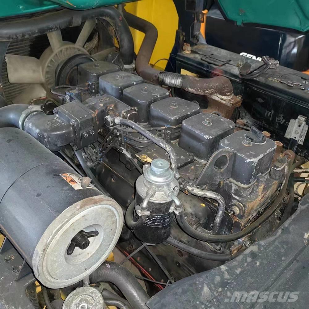 Komatsu FD 50-6 Camiones diesel