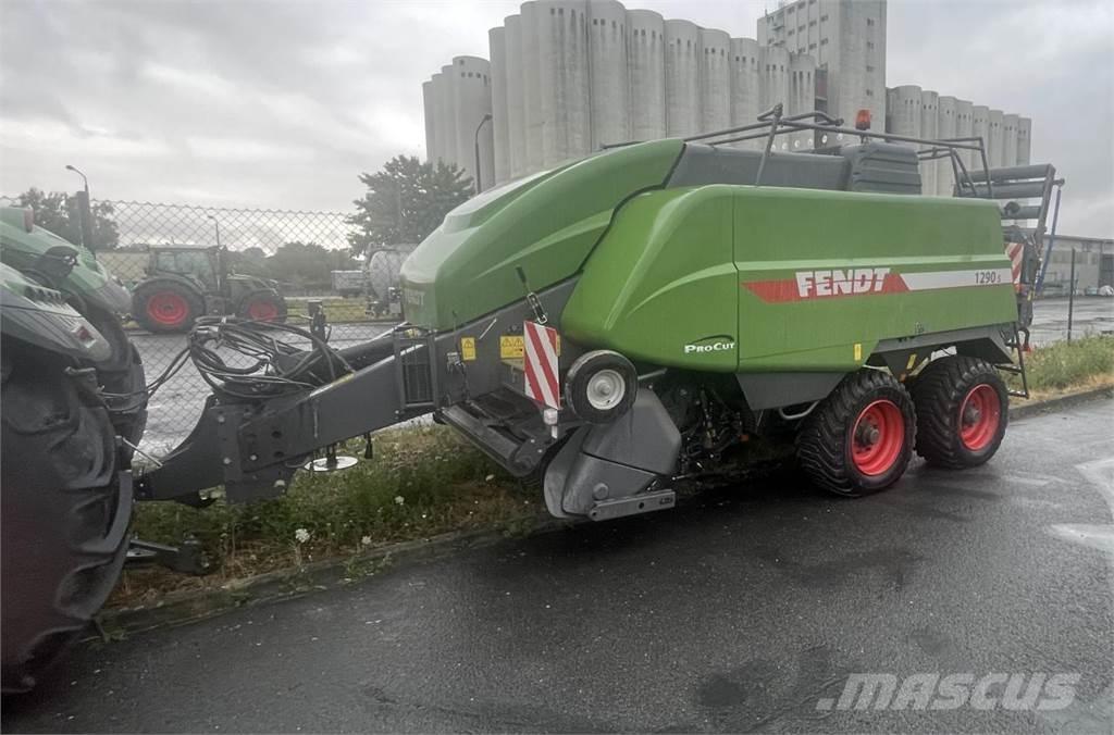 Fendt 1290 S Empacadoras cuadradas