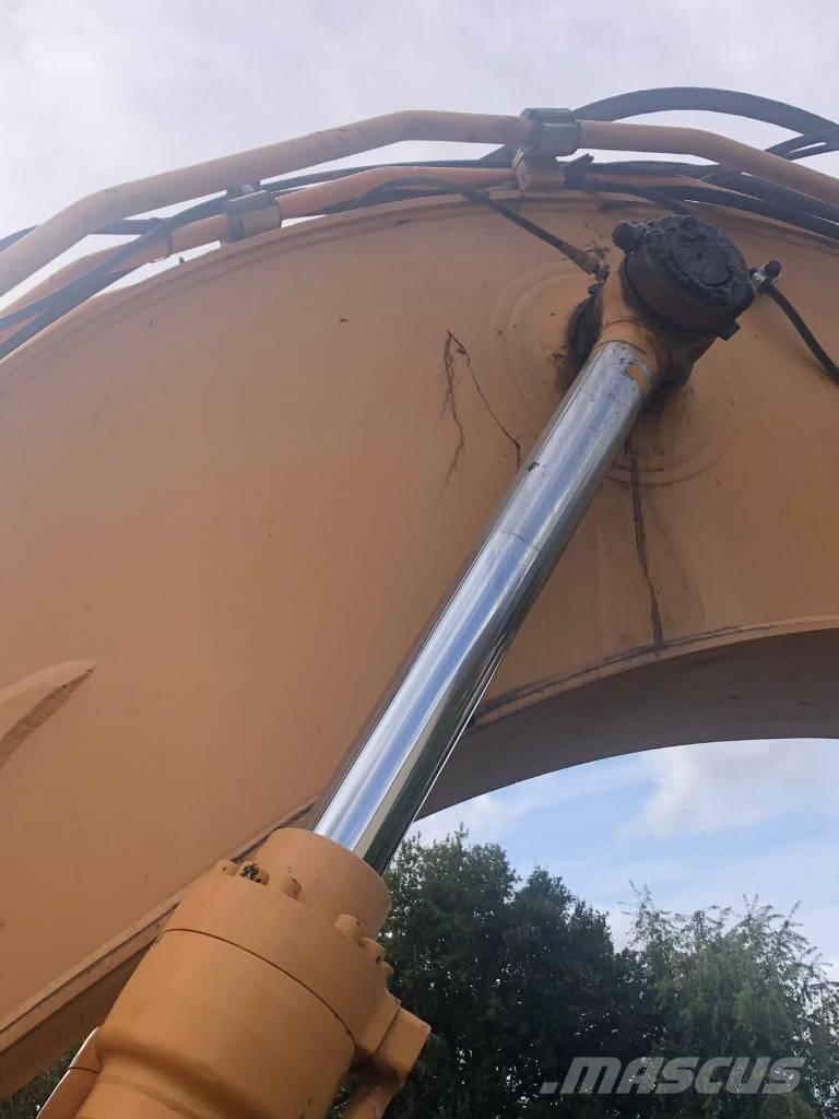 Hyundai R180LC-9A Excavadoras sobre orugas