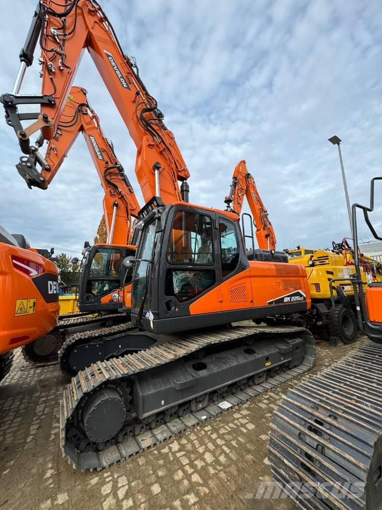 Doosan DX 225LC-7 Excavadoras sobre orugas