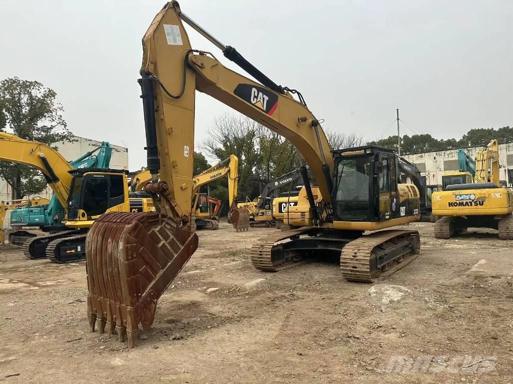 CAT 323D Excavadoras sobre orugas