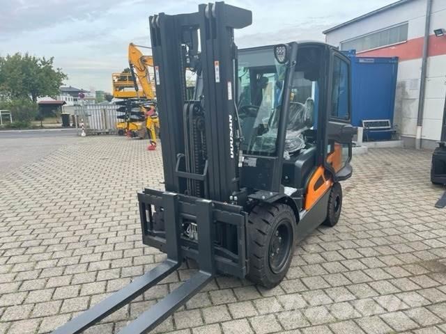 Doosan D35C-9 Camiones diesel