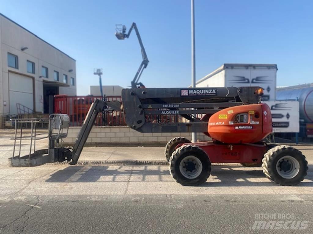 Manitou 160 ATJ Plataformas con brazo de elevación manual