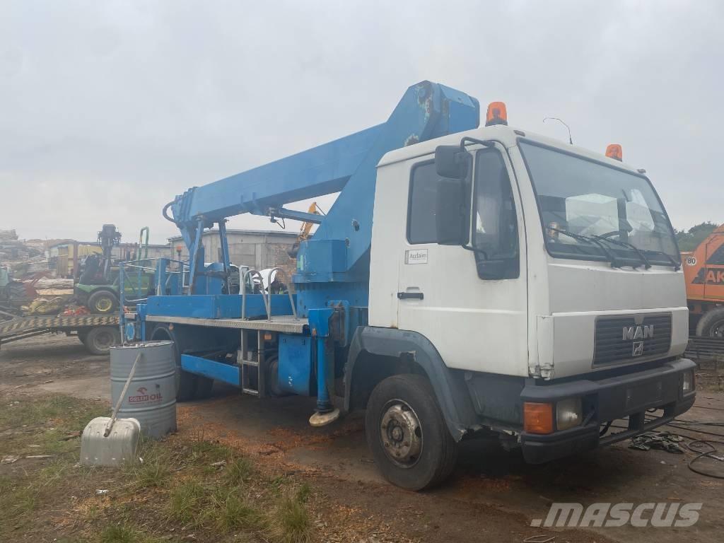 MAN 8.163 Camiones grúa