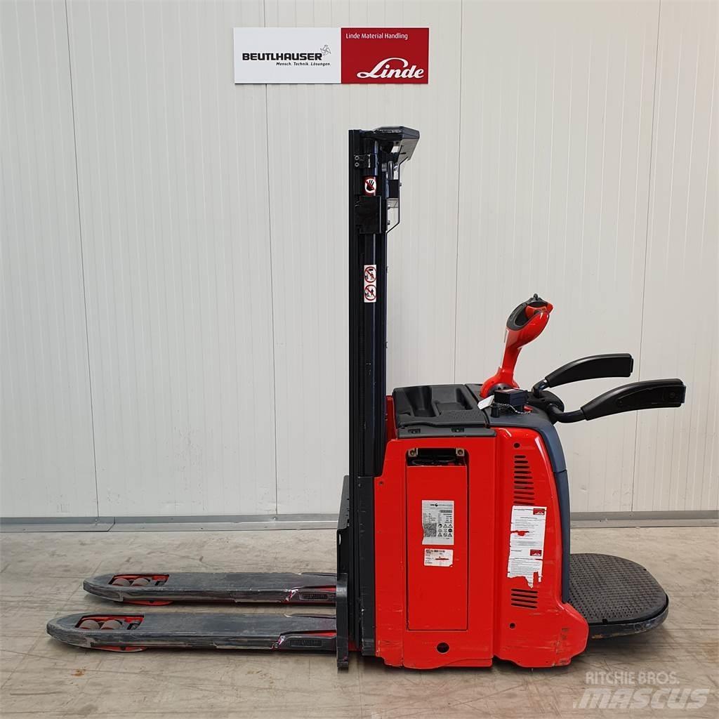 Linde D12AP Montacargas manual