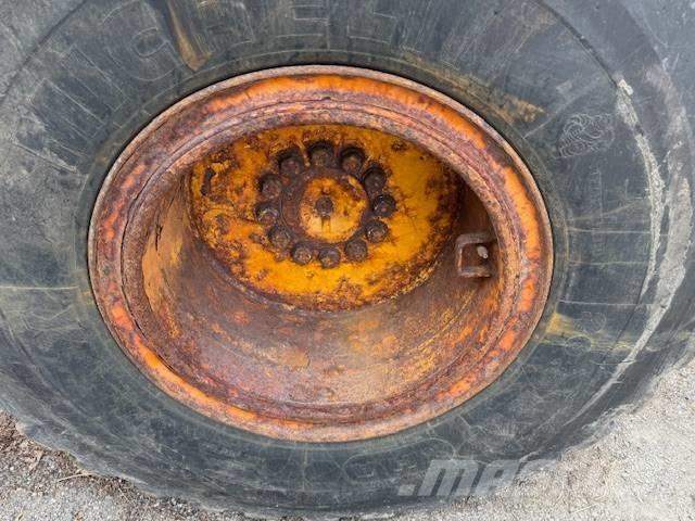 Komatsu WA 200-5 Cargadoras sobre ruedas