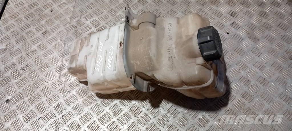 Scania 94 D.   1882239 Cabinas