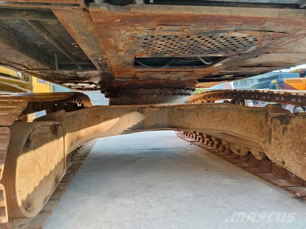 Hyundai R300LC-9S Excavadoras sobre orugas