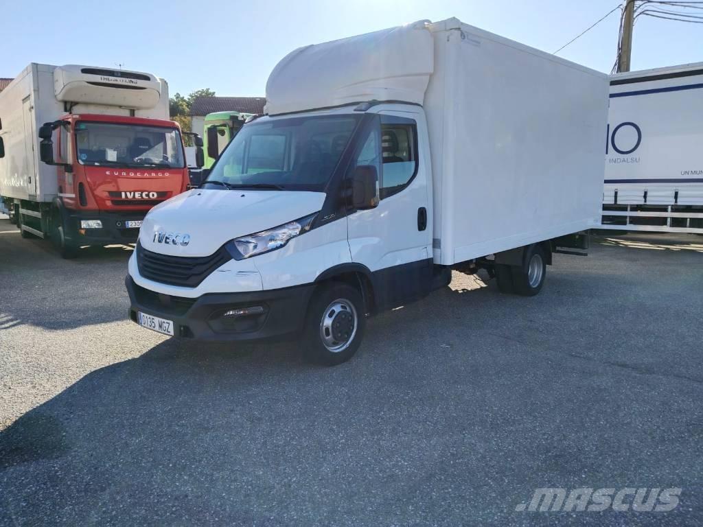 Iveco Daily 35 C16 Vehículos de caha cerrada