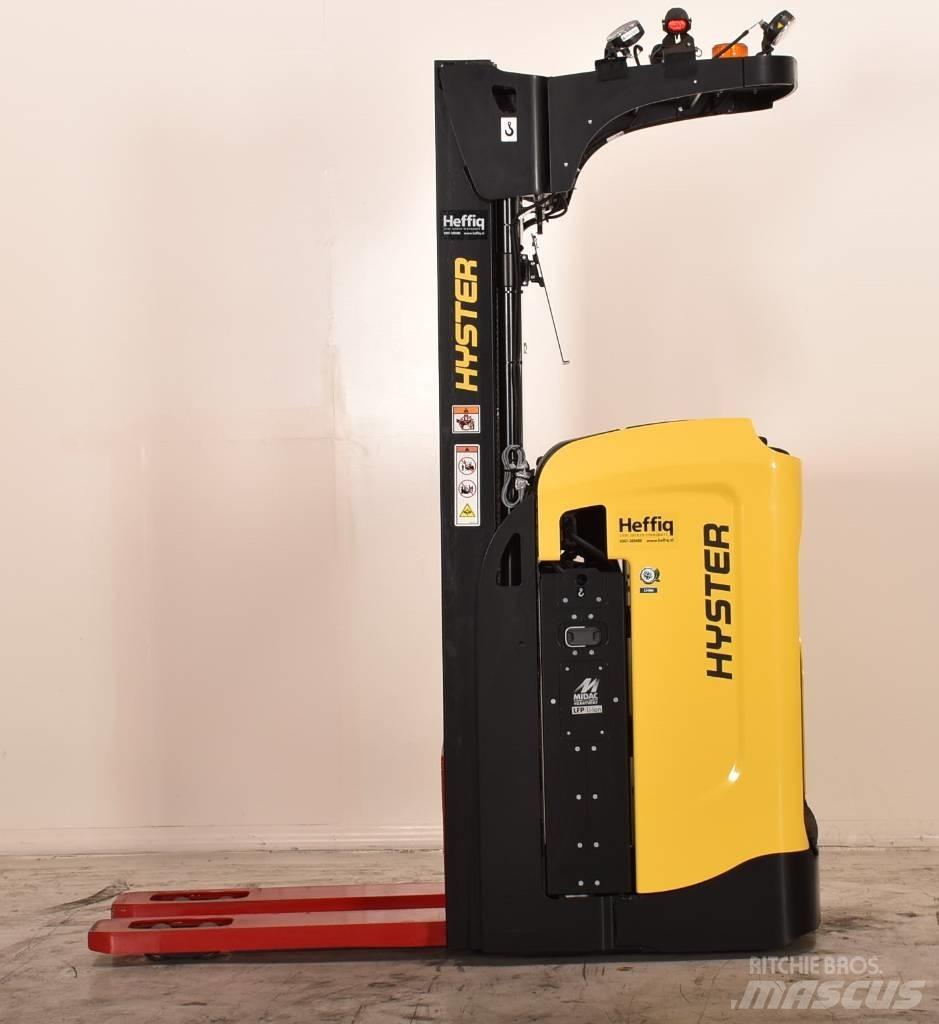 Hyster RS1.6 Apiladoras eléctricos