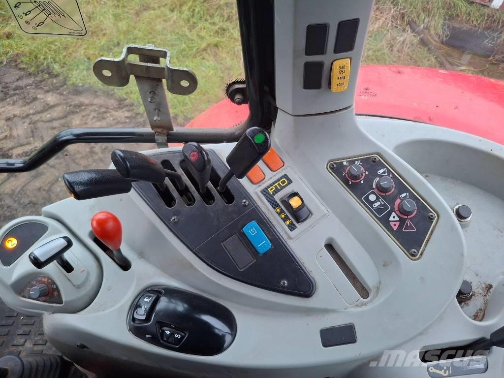 Massey Ferguson 5450 Tractores